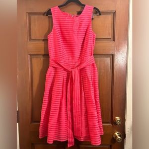 Tommy Hilfiger Dress Coral Pink size 8 Lined Pleated Dresses Cocktail